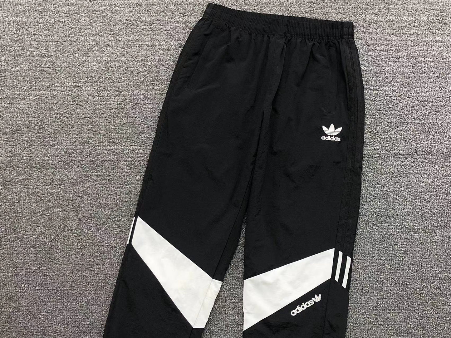 Conjunto Adidas Velocity Track