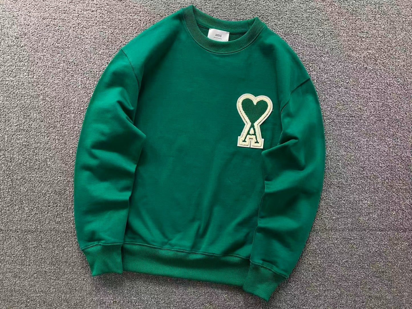 Moletom AMI Paris Ami de Cœur Crewneck Big Heart