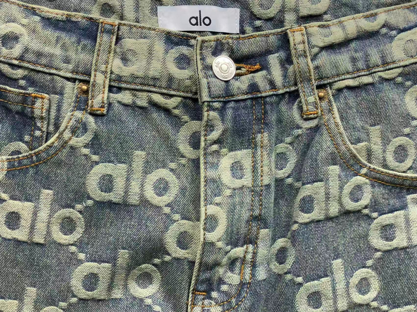Conjunto Alo Jeans Logo All Over