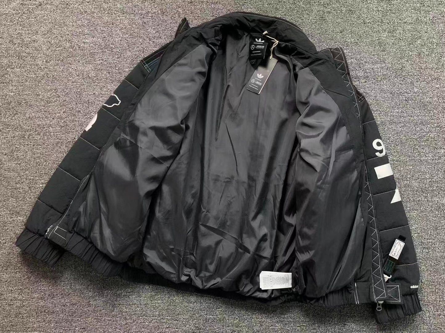 Jaqueta Mercedes AMG Petronas Racing Puffer Black