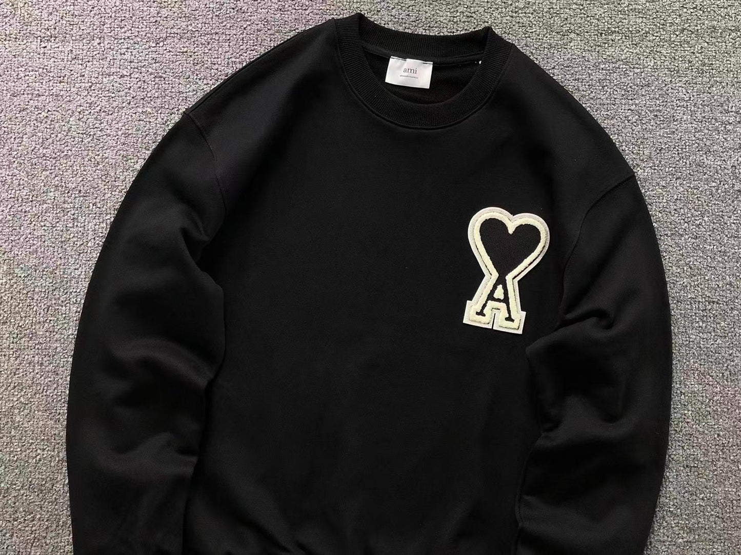 Moletom AMI Paris Ami de Cœur Crewneck Big Heart