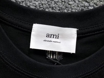 Camiseta AMI Paris Big Heart Patch Classic
