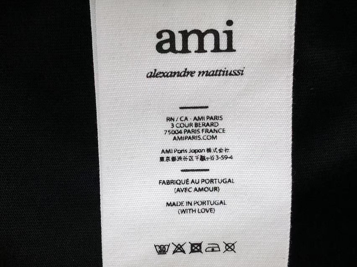 Camiseta AMI Paris Big Heart Patch Classic