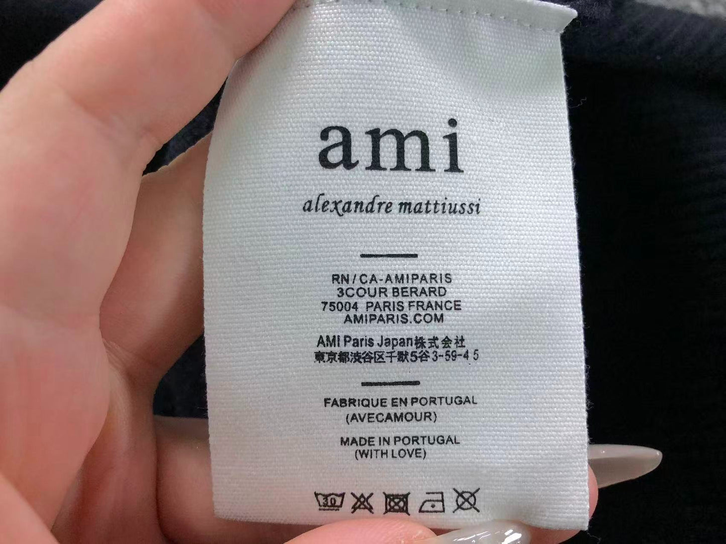 Suéter Polo AMI Paris Coração Minimal