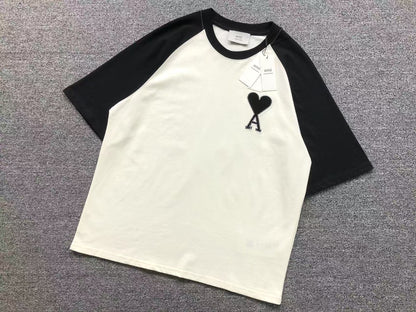 Camiseta AMI Paris Raglan Patch Logo