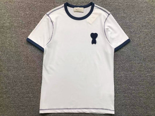 Camiseta AMI Paris Heart Patch Contrast Stitch