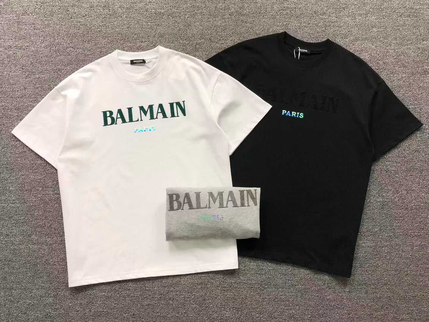 Camiseta Balmain Logo Paris Bordado