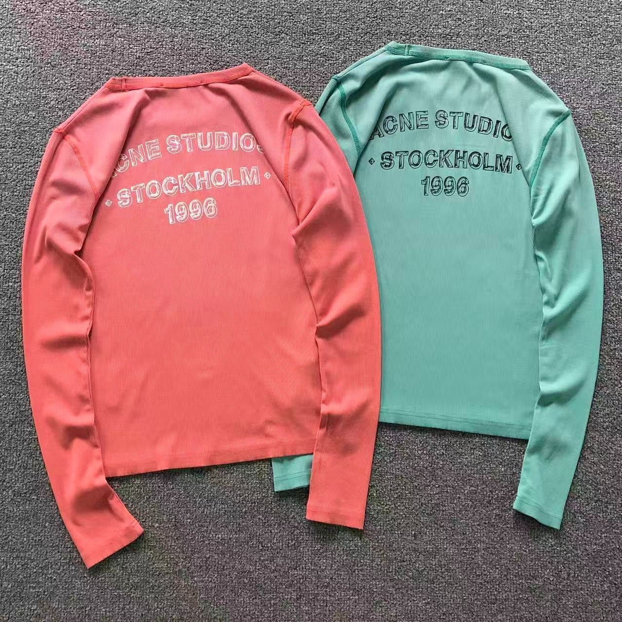 Camiseta Feminina Acne Studios Thermal Wave Longsleeve