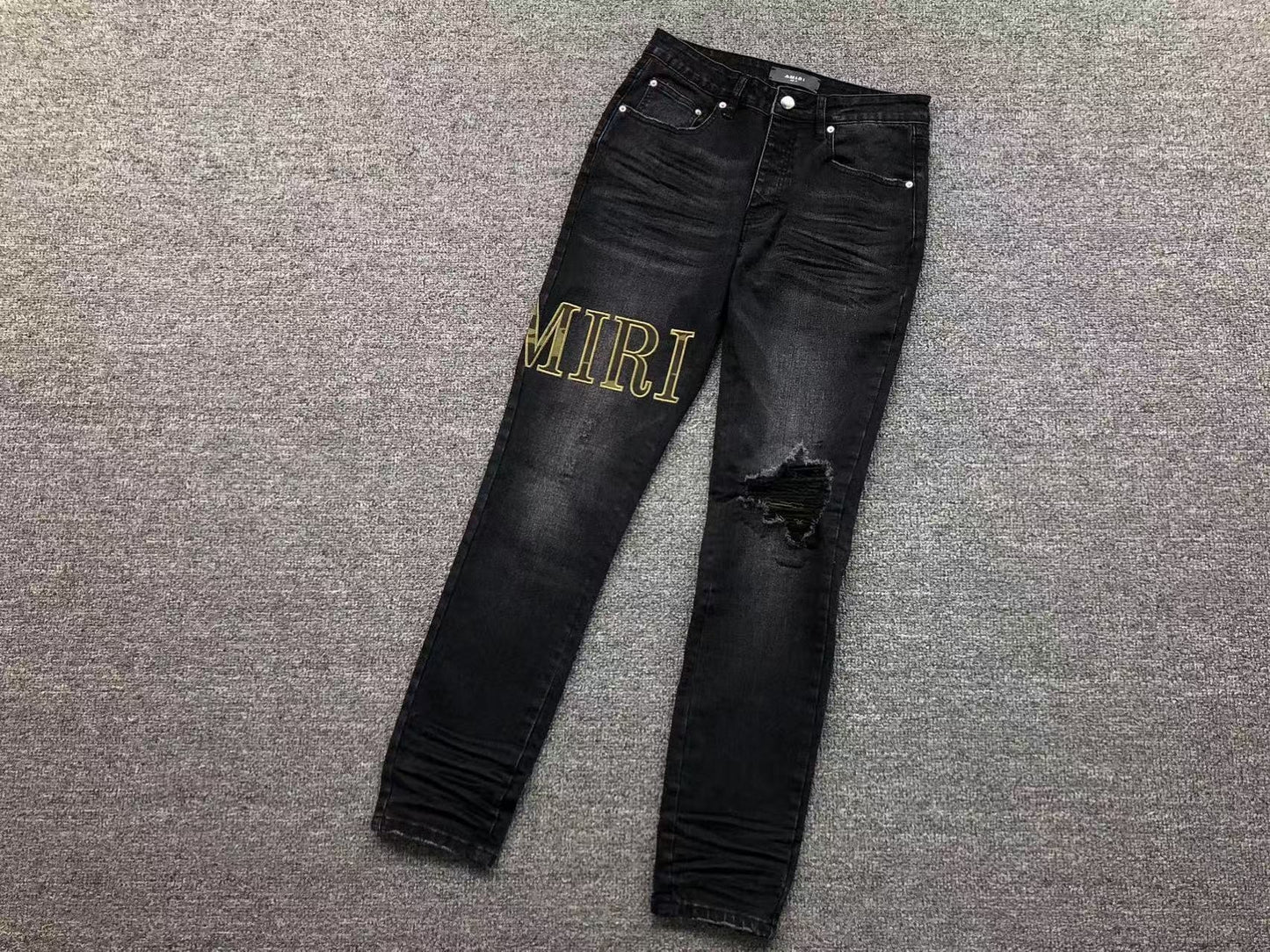 Calça AMIRI Gold Logo Black Denim
