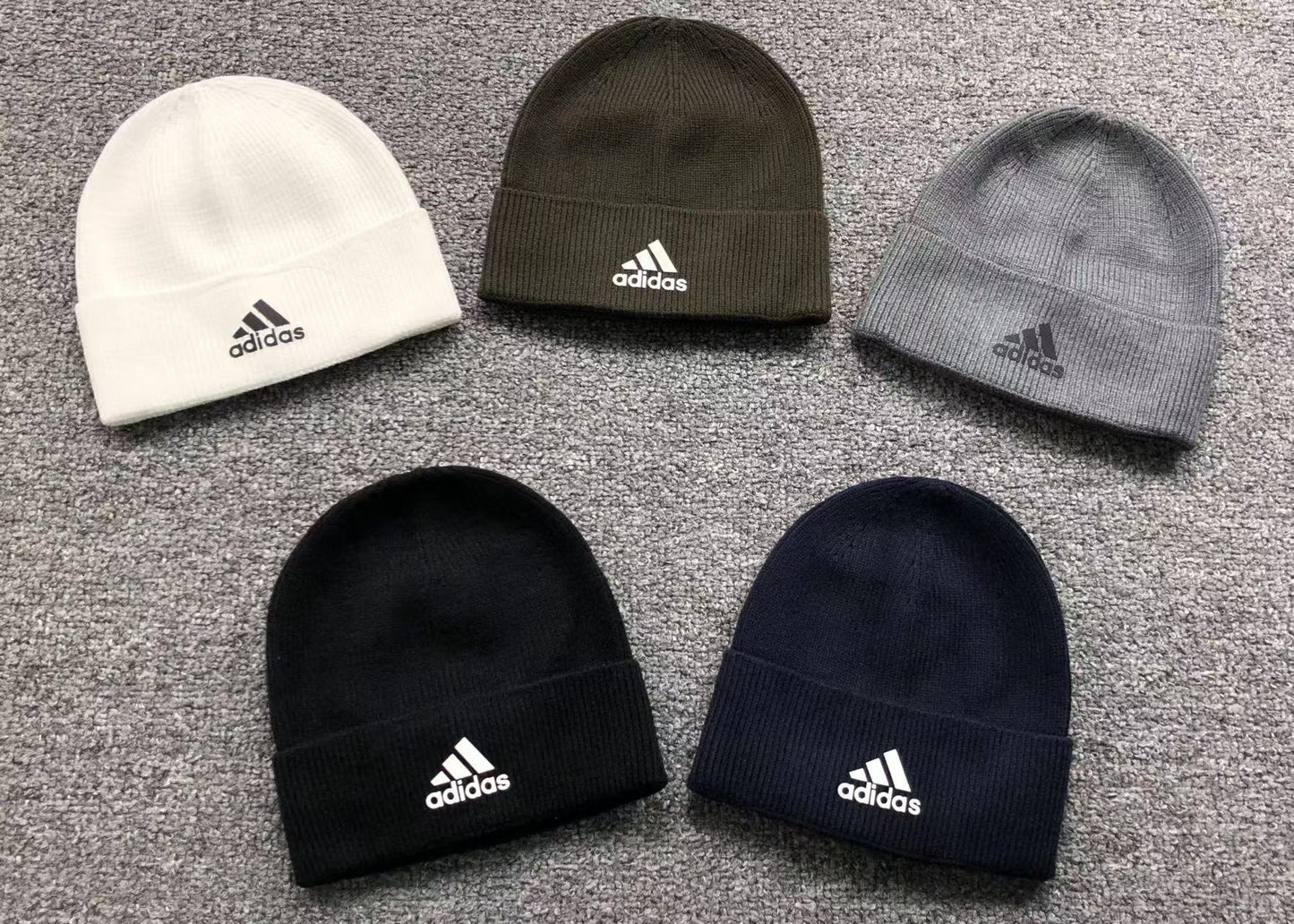 Touca adidas Core Knit