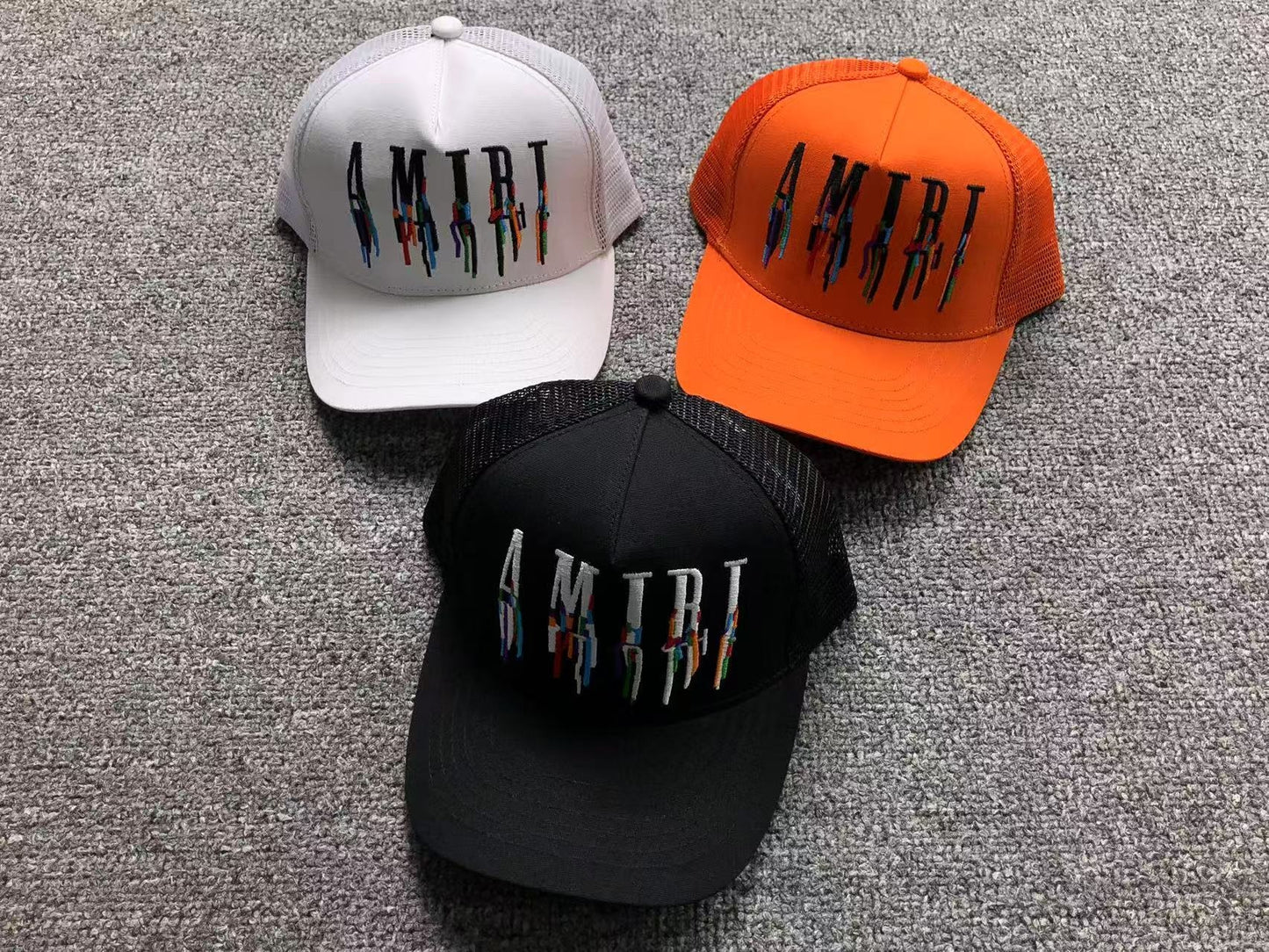 Boné Trucker AMIRI Glitch Logo White