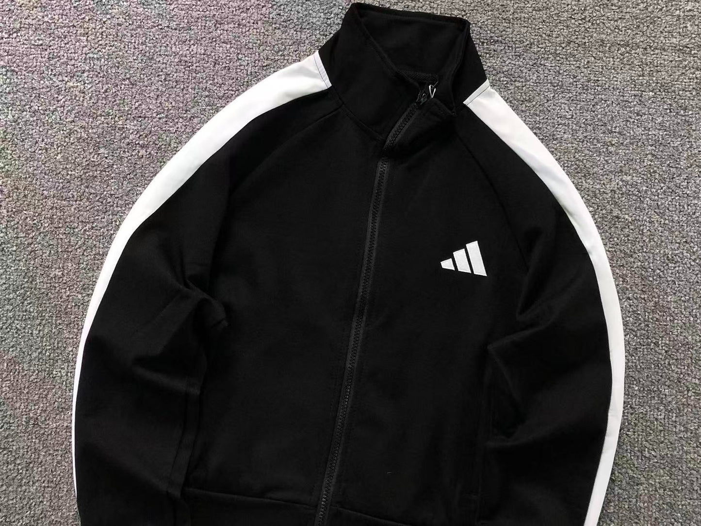 Moletom Adidas Cropped Track Fit Zip