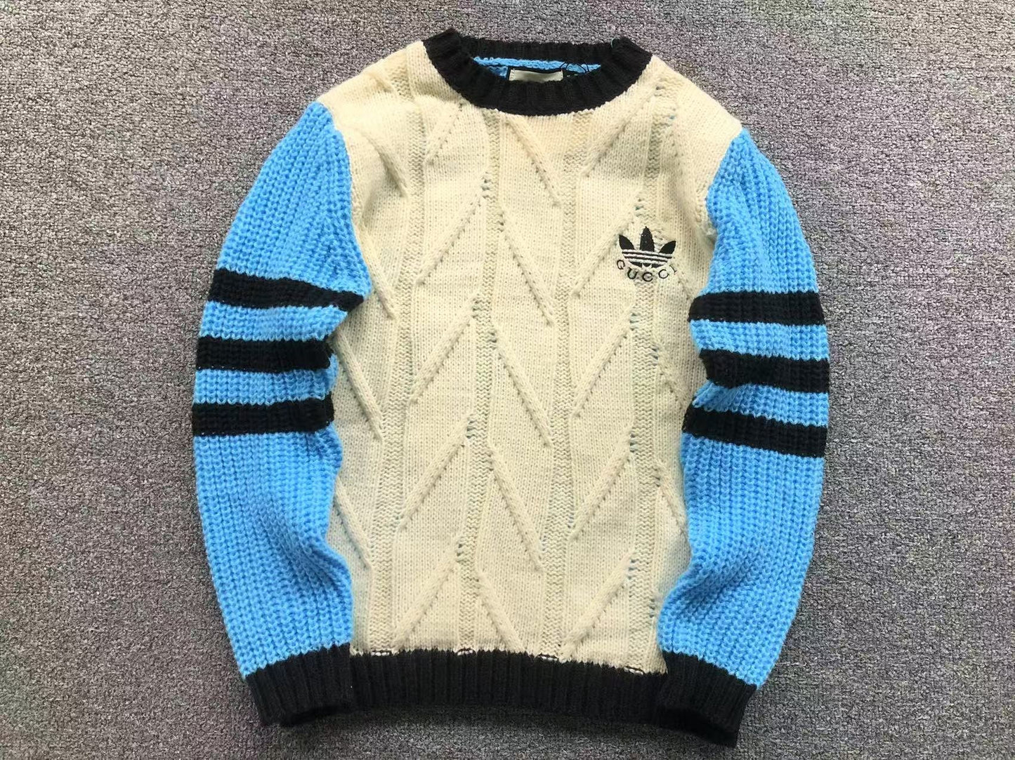 Suéter Adidas x Gucci Vintage Cable Knit Sweater