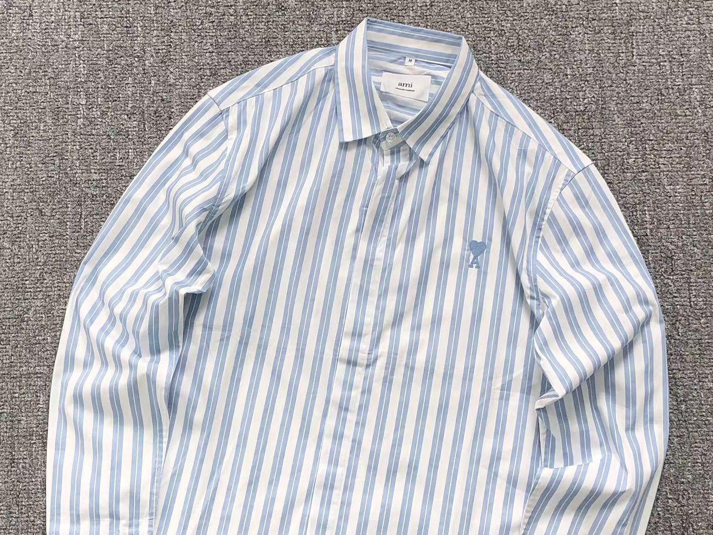 Camisa AMI Paris Stripe Mini Heart Blue