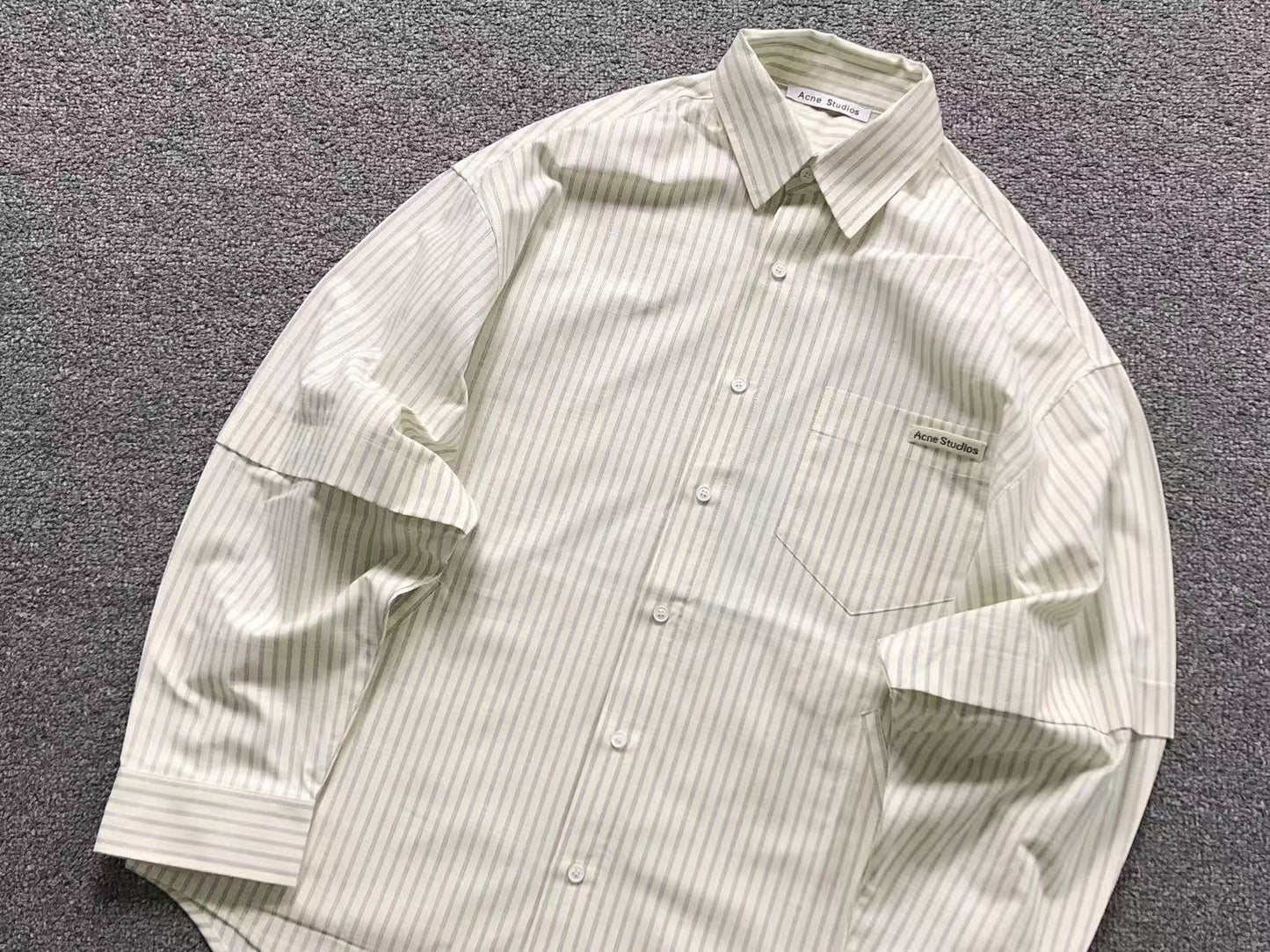 Camiseta Acne Studios Quiet Luxury Tee