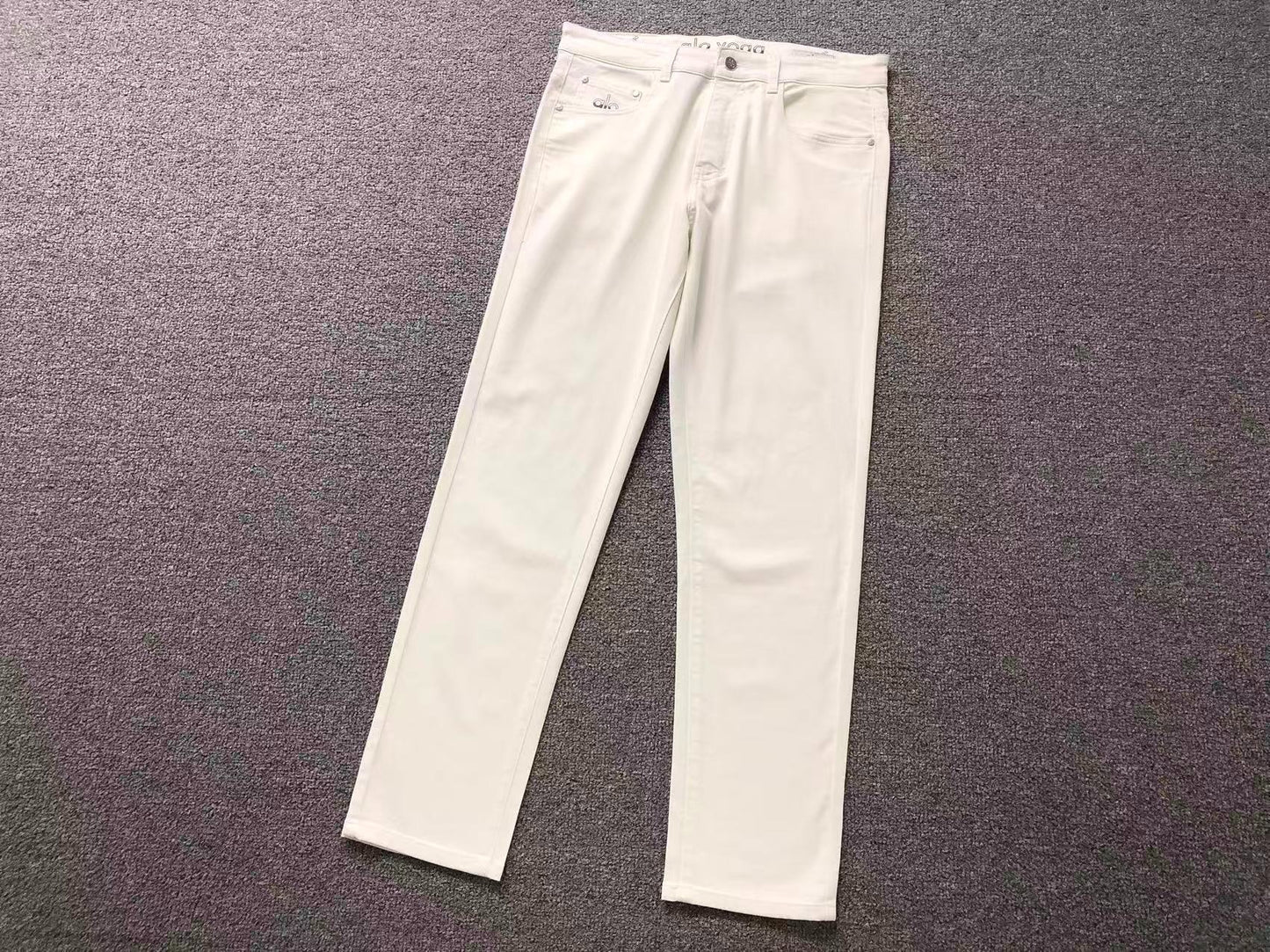 Calça ALO jeans reta branco