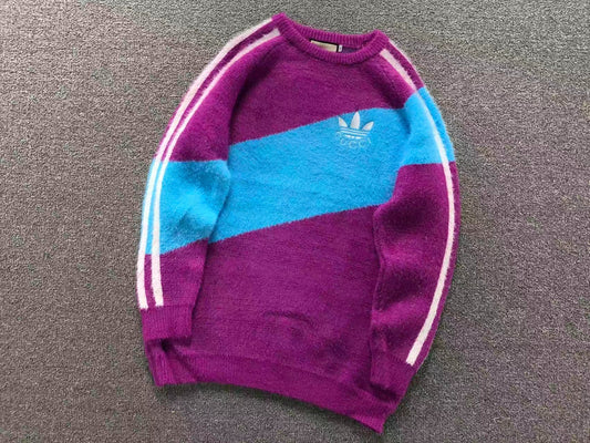 Suéter Adidas Vintage Fuzzy Sweater