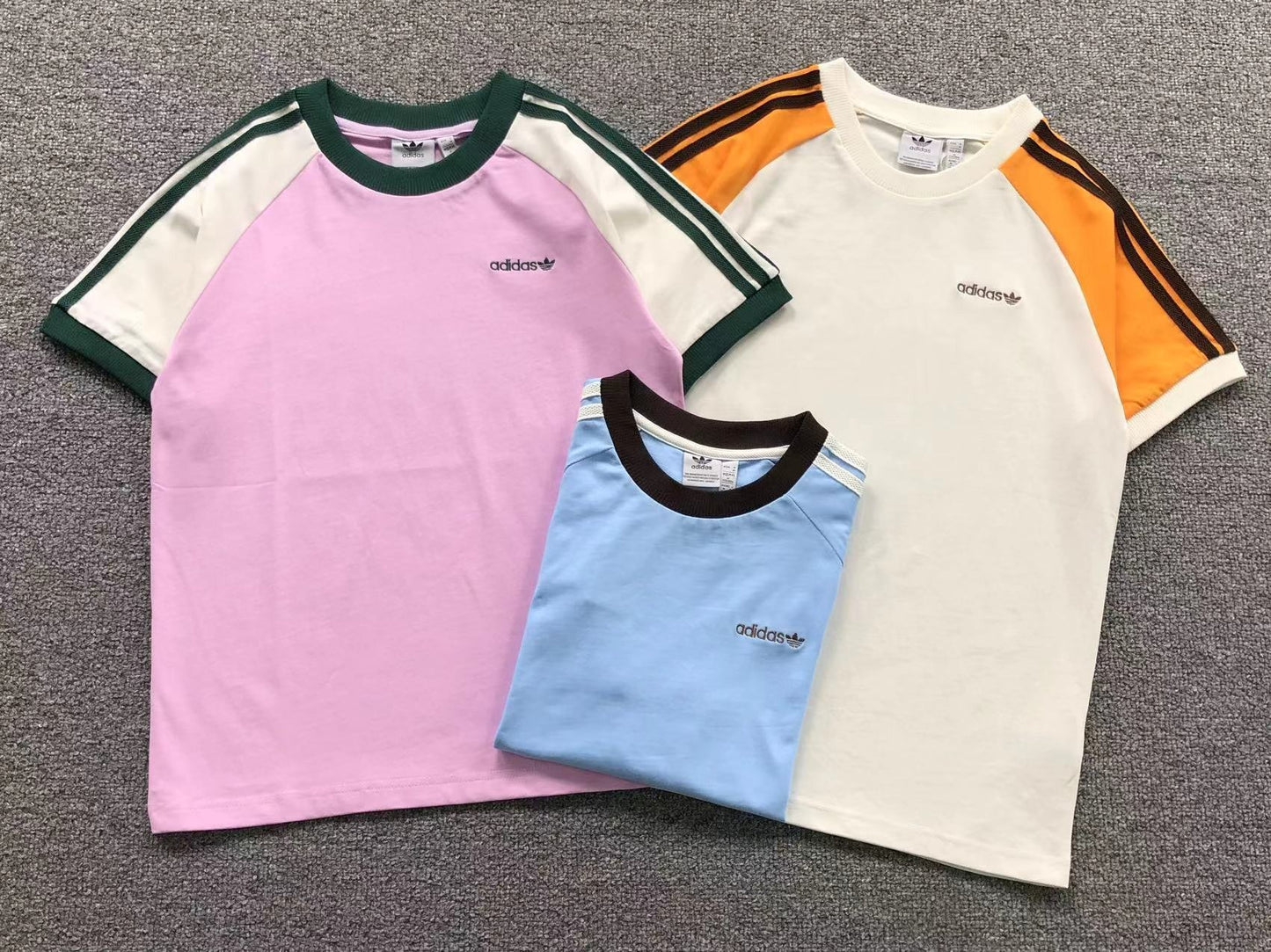 Camiseta Adidas Originals Raglan Vintage Feminina