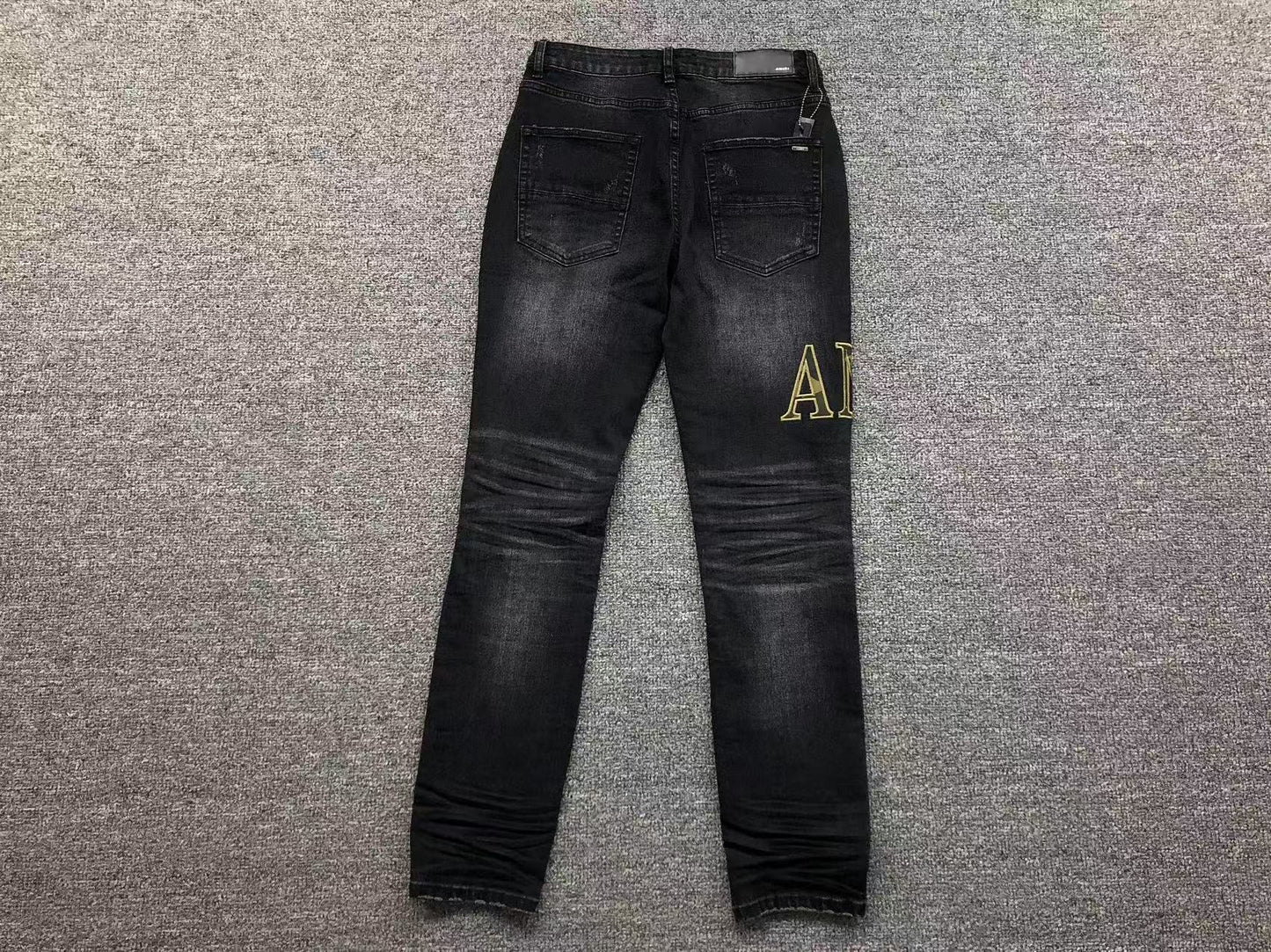Calça AMIRI Gold Logo Black Denim