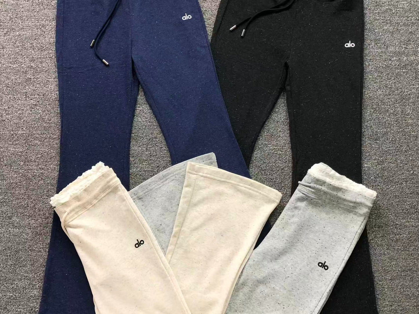 Calça elástica ALO moletom flare feminino