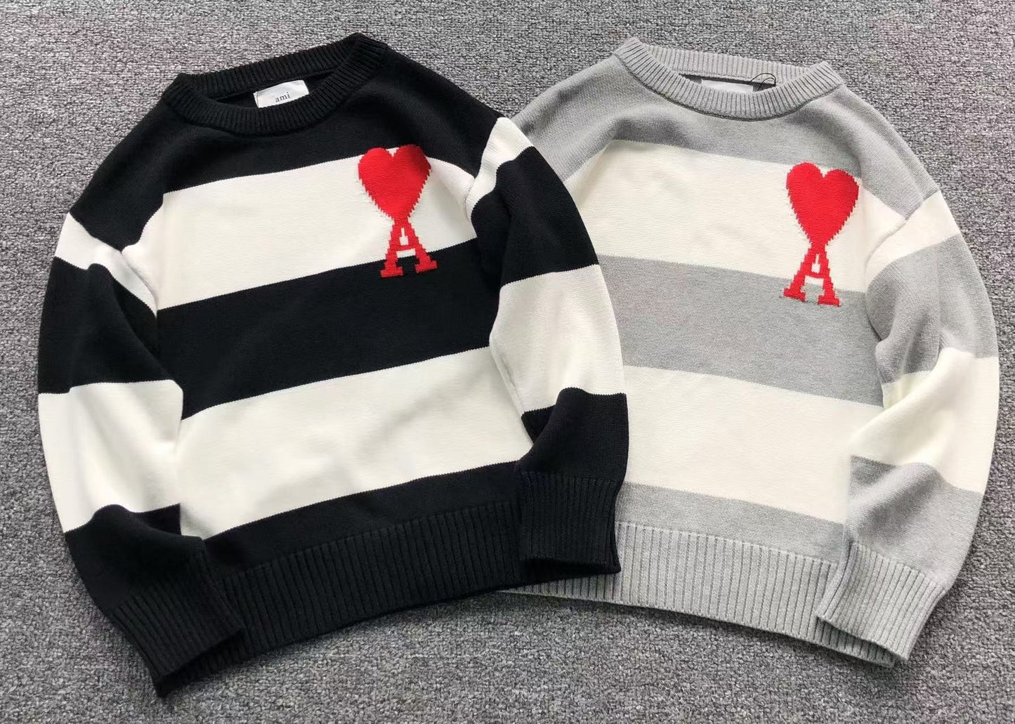 Suéter AMI Paris Stripe Bold Coração