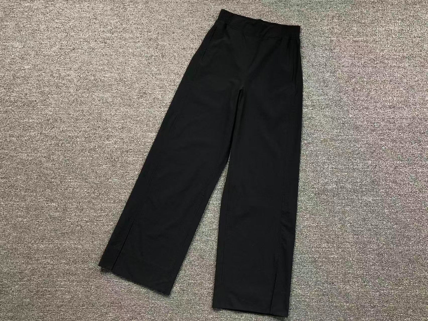 Calça elástica ALO moletom wide leg feminina