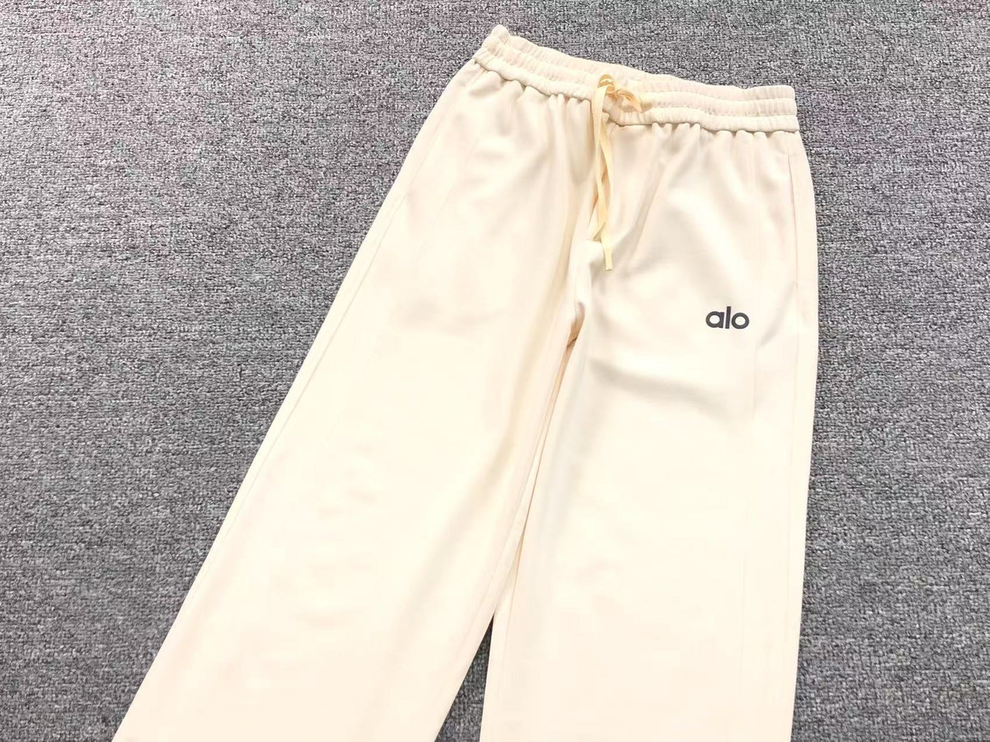 Calça elástica moletom - ALO