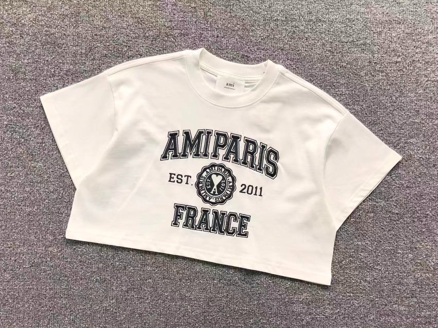 Camiseta AMI Paris Varsity Logo College feminino