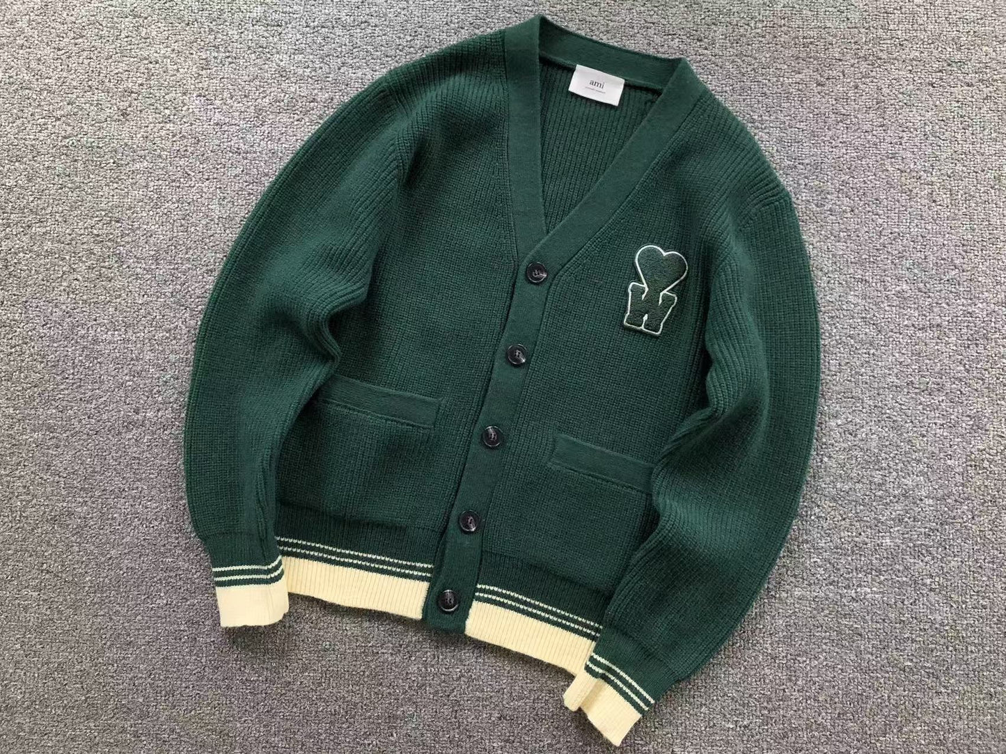 Suéter AMI Paris Classic Cardigan