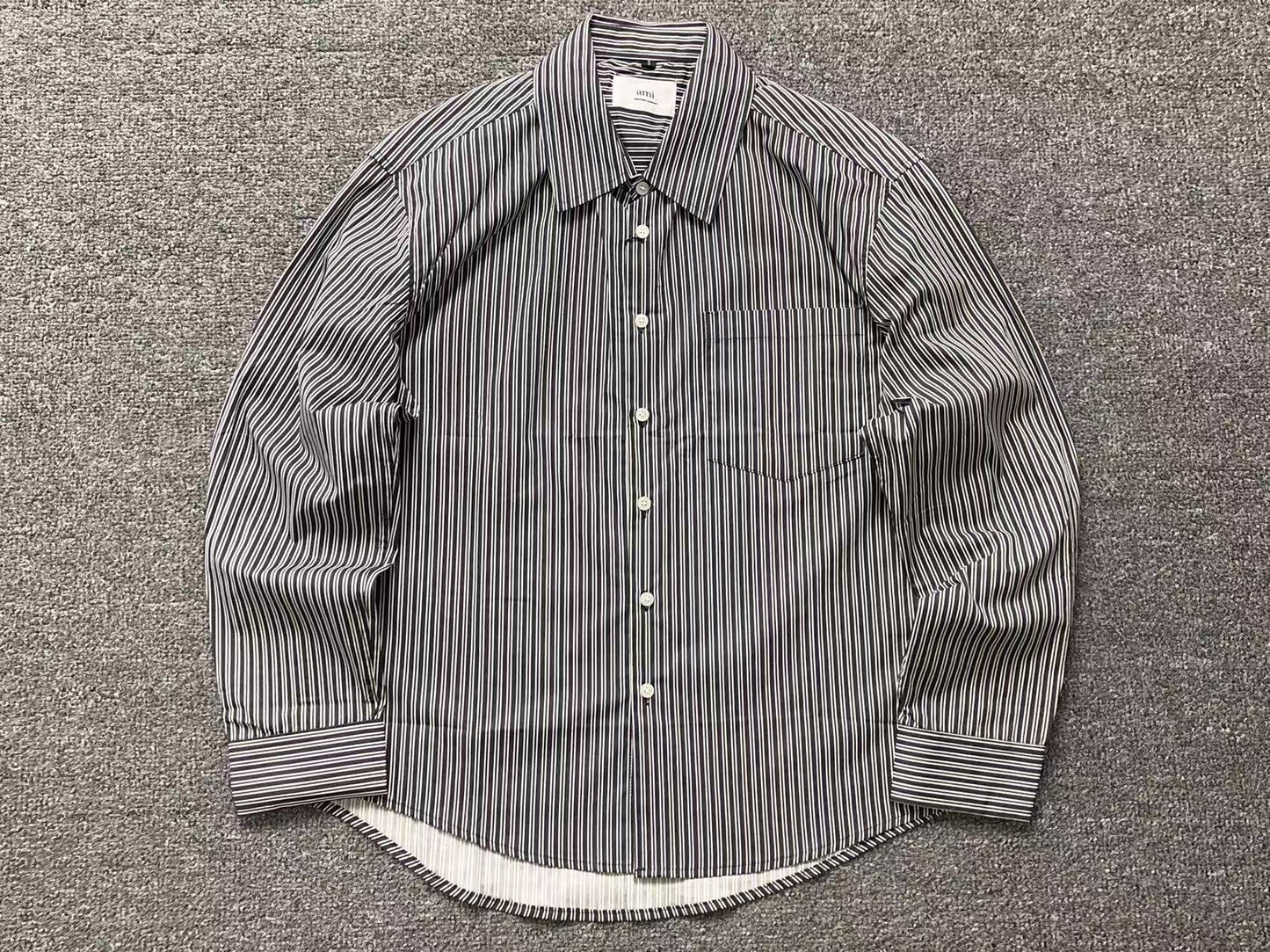 Camisa AMI Paris Clean Stripe Classic