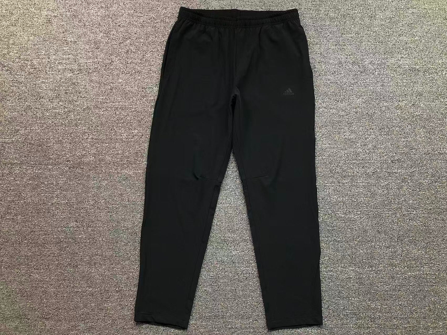 Calça Adidas Stealth Tech Minimal Pants