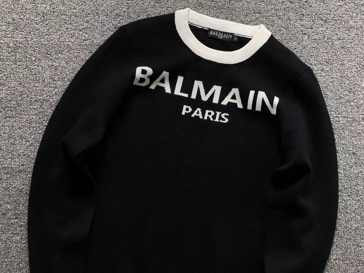 Suéter Balmain Paris