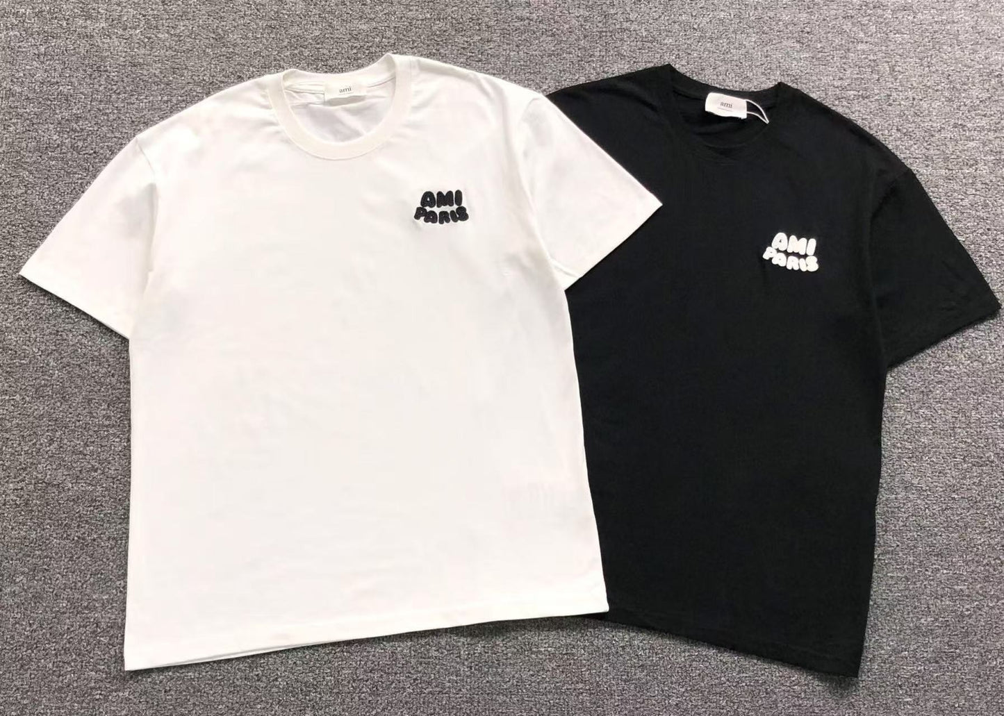 Camiseta AMI Paris Mini Textured Logo Tee