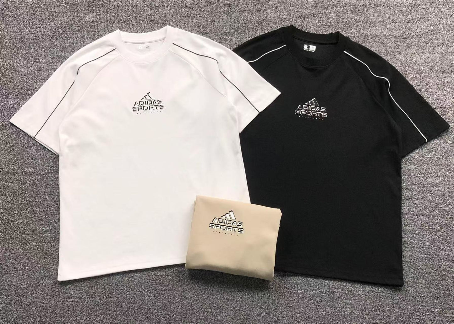 Camiseta Adidas Clean Sport Design