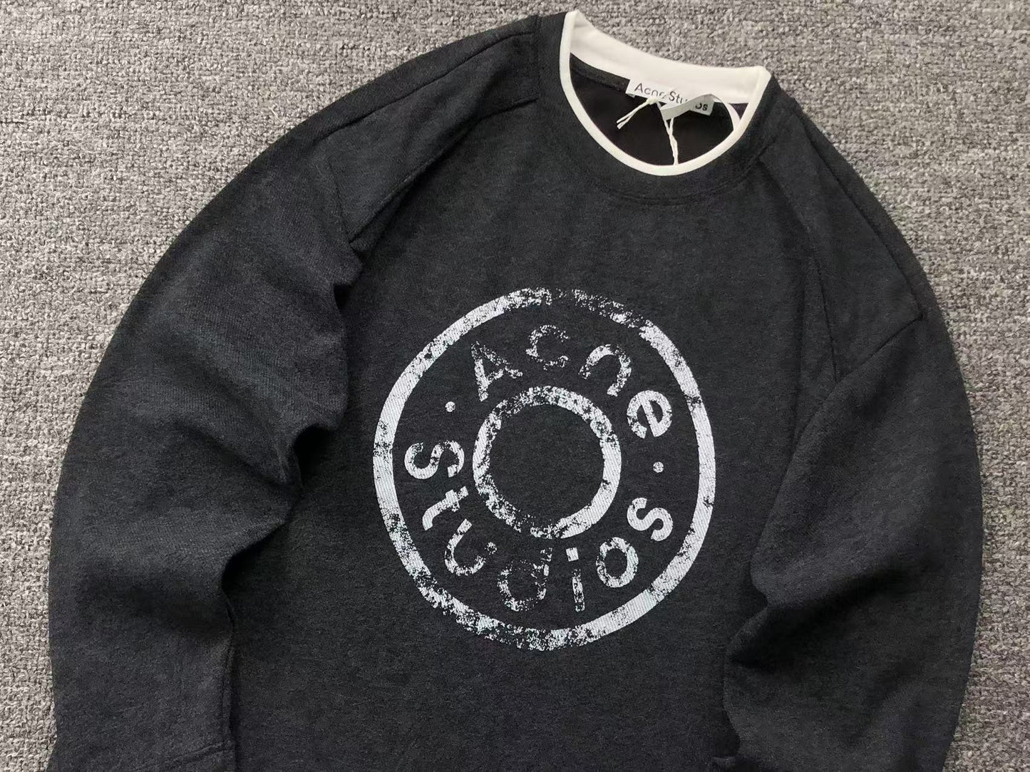 Camiseta manga longa Acne Studios Distressed Circle Logo