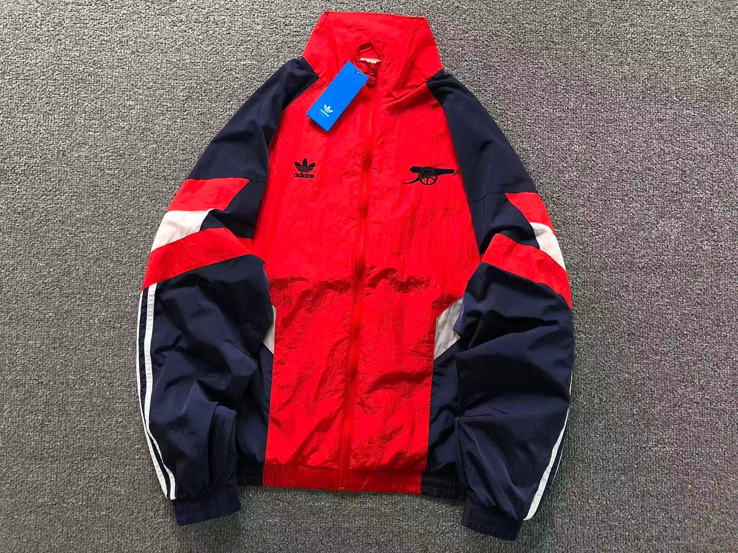 Jaqueta Adidas Arsenal 2000s Edition