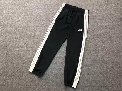 Calça Adidas Stripe Essential Jogger