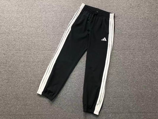 Calça Adidas Stripe Essential Jogger