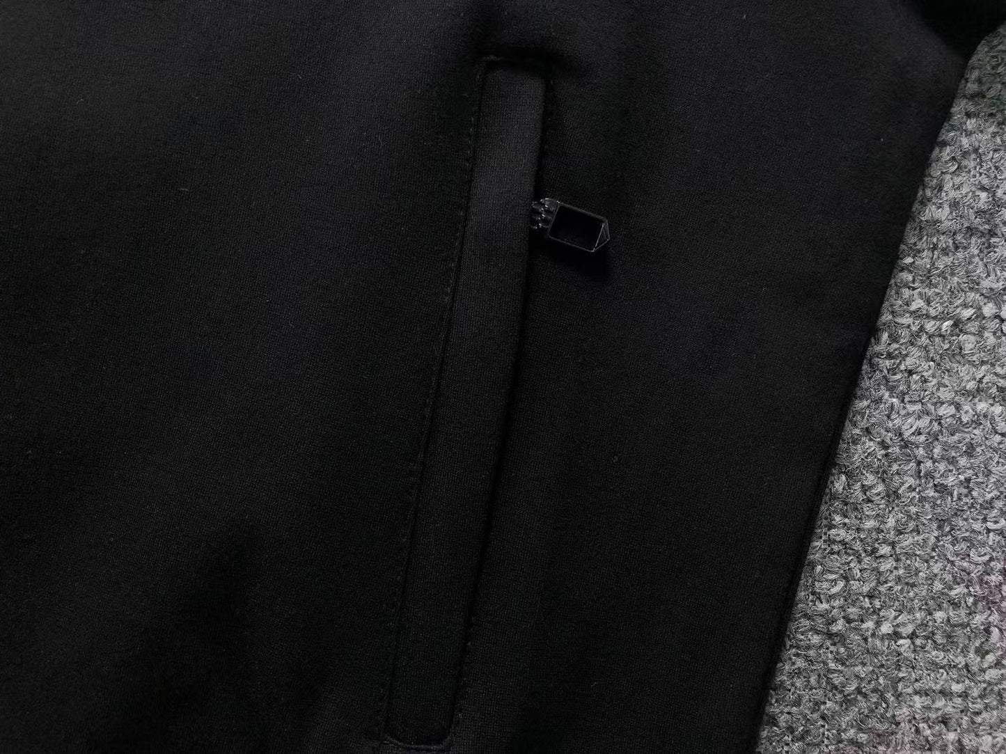 Moletom Adidas Cropped Track Fit Zip