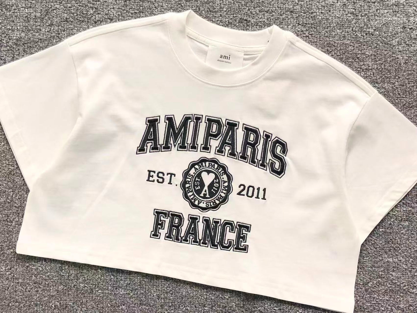 Camiseta AMI Paris Varsity Logo College feminino