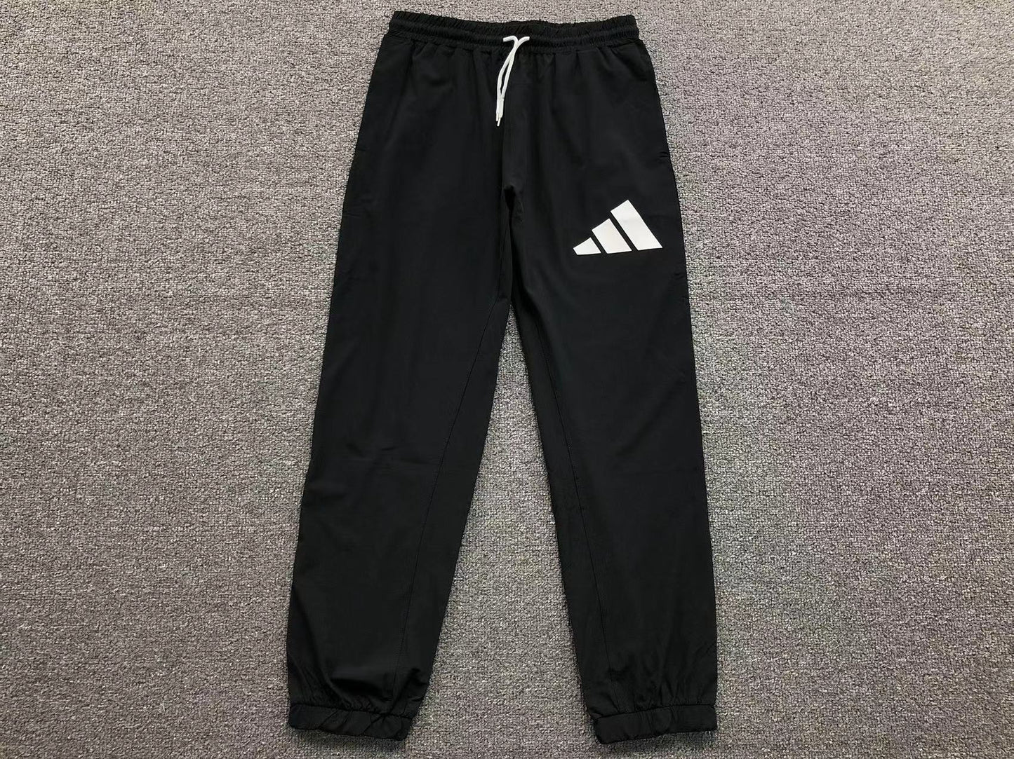 Calça Adidas Tech Minimal Logo Jogger