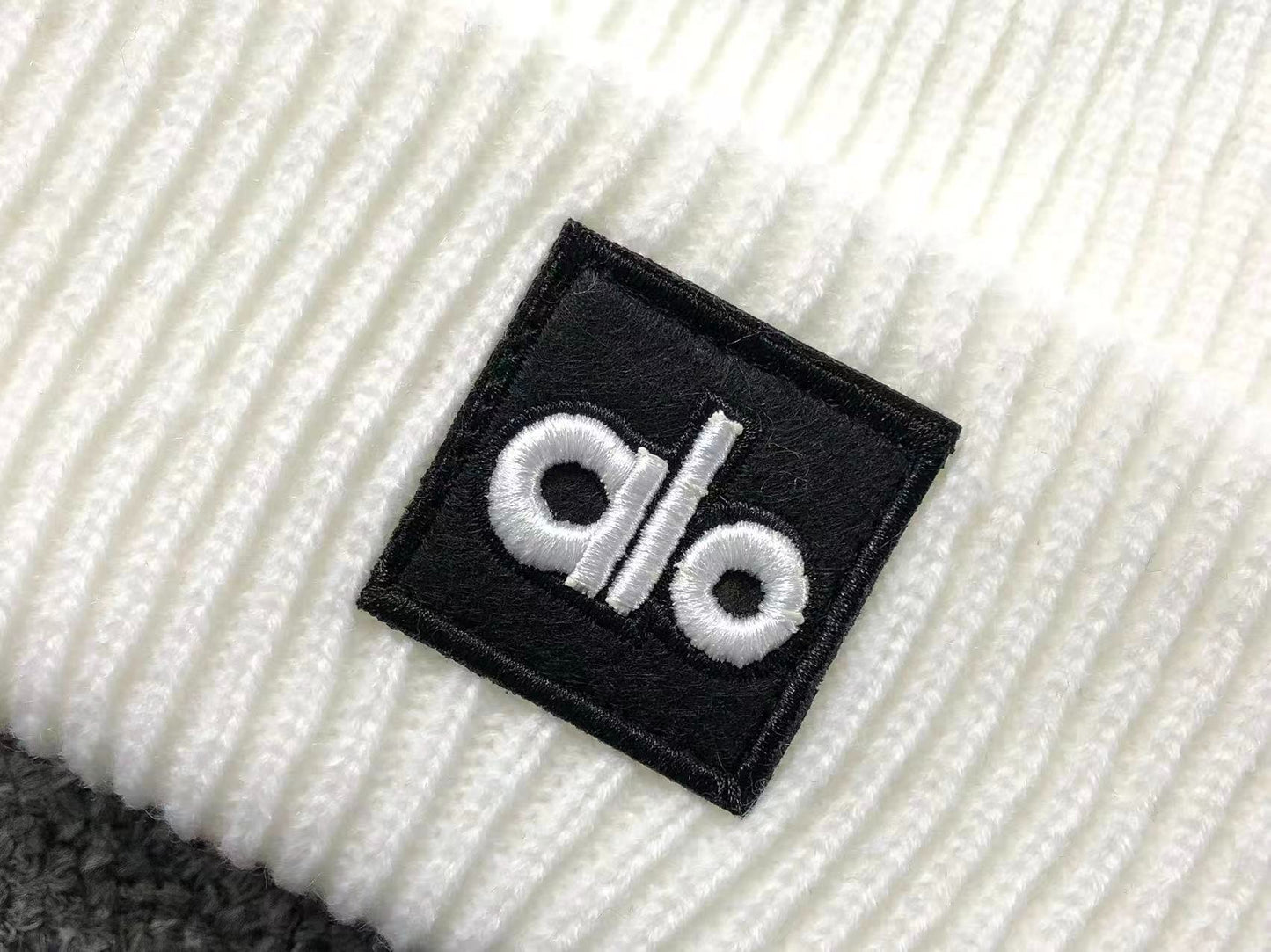 Gorro ALO Ribbed