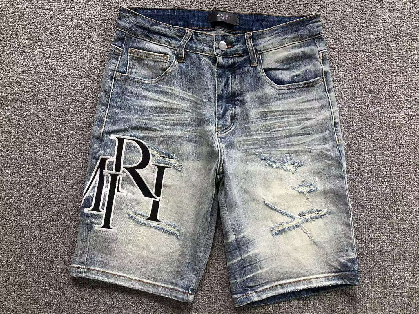 Bermuda Jeans AMIRI Distressed Monogram
