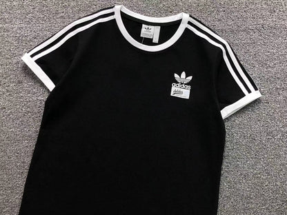 Camiseta Adidas Sport Trim Logo Feminina