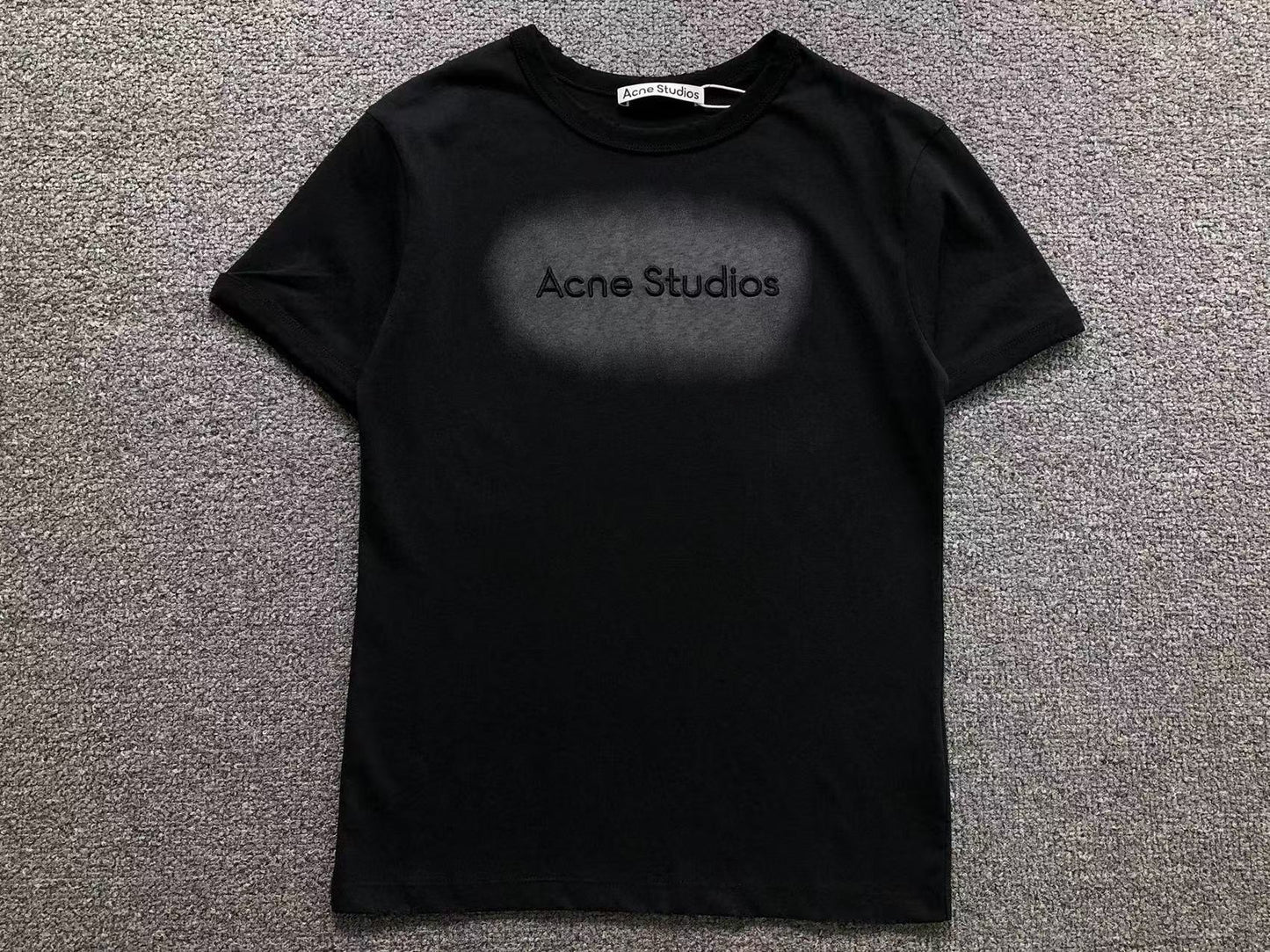 Camiseta Feminina Acne Studios Shadow Logo