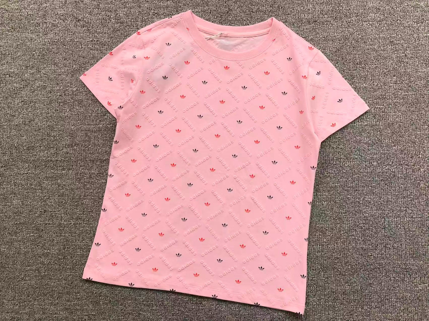 Camiseta Adidas Monogram All Over Feminina
