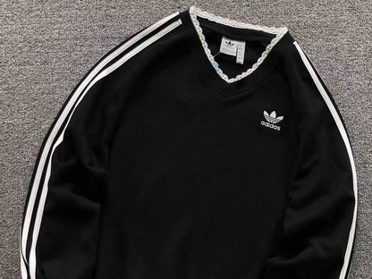 Moletom Adidas Lace V-Neck Crew