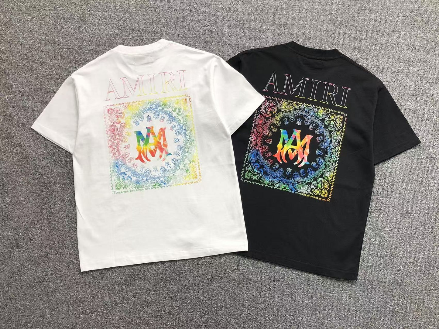 Camiseta AMIRI Rainbow Bandana Logo