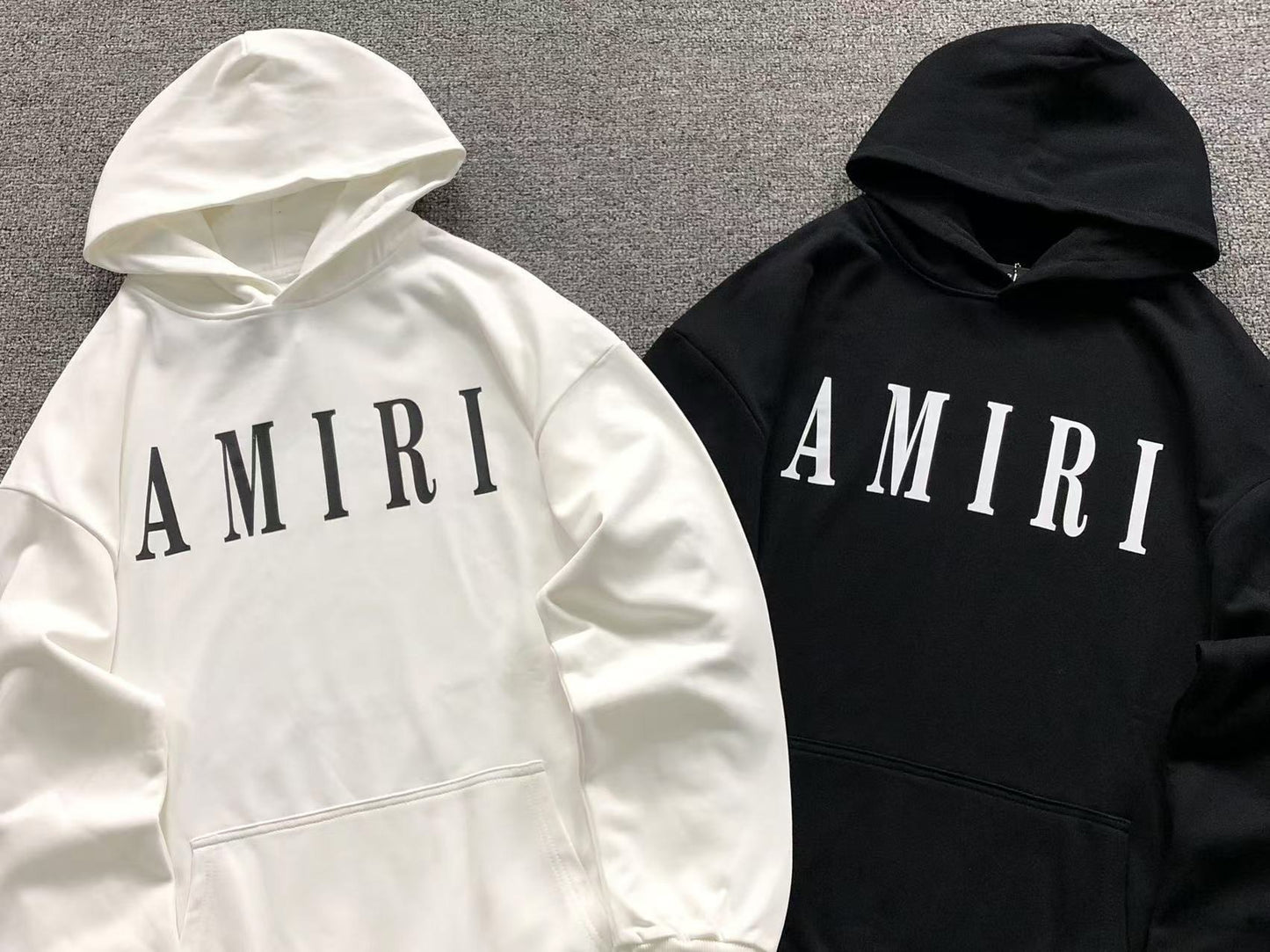 Moletom AMIRI Essential Hoodie