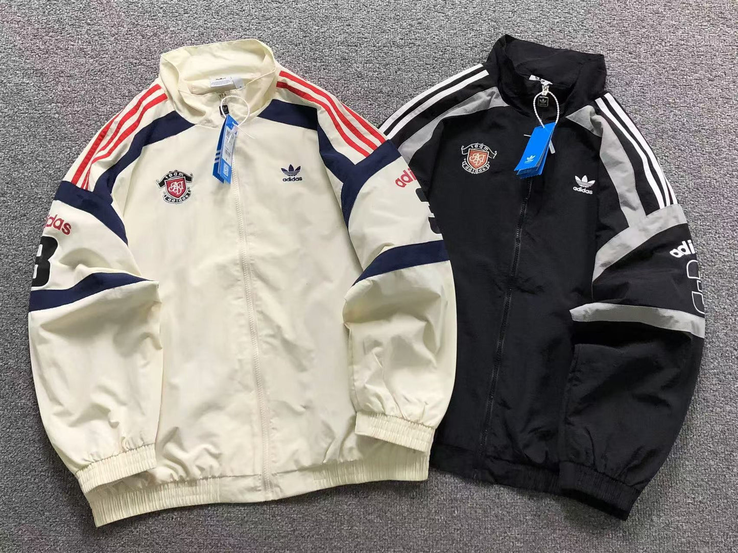 Jaqueta Adidas Y2K Motorsport